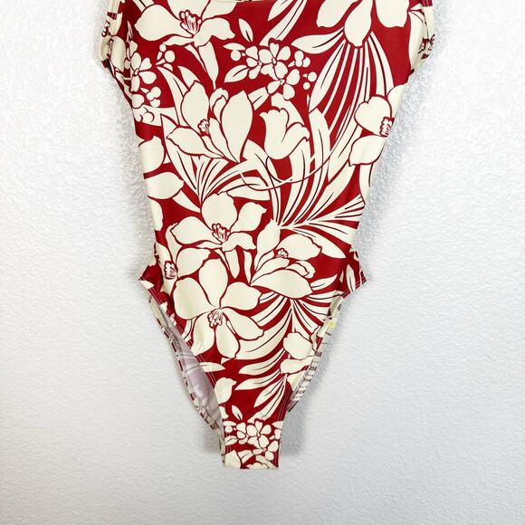 Summersalt Womens The Classic One Piece Swimsuit in Red Floral Print Size 2 - Picture 3 of 12
